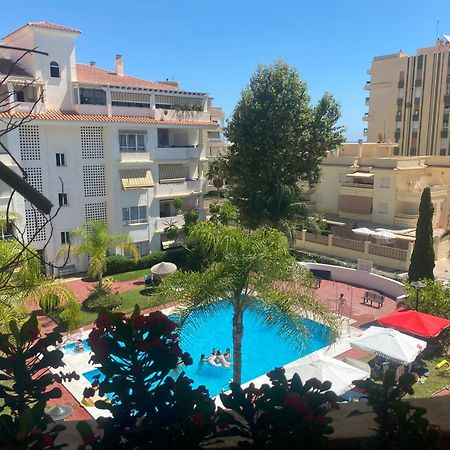 Ferienwohnung Carihuela Plaza Del Remo Torremolinos Exterior foto